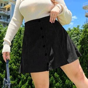 Black Botton Skirt